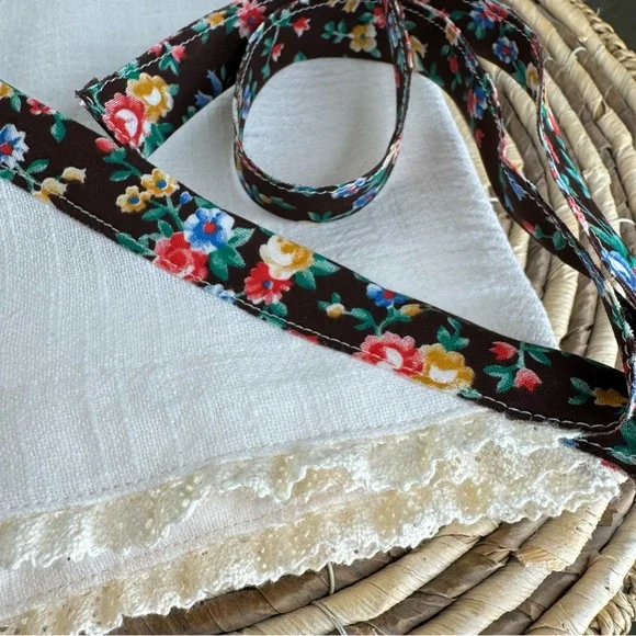 Handmade Cottagecore Natural Cotton Hair Scarf - Picture 6 of 9